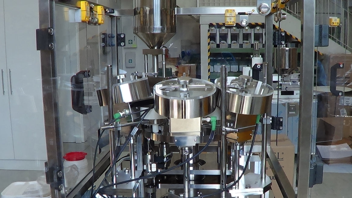 In-Cap Automatic Bench Top Capsule Filler - In Stock